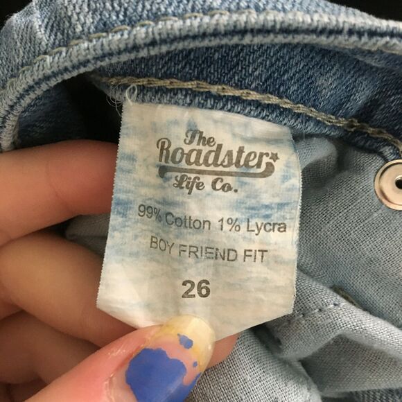 The Roadster Life Co. Jeans Womens Sz 26 Light Capri Distressed Boyfriend Fit - Picture 7 of 10
